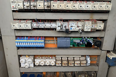 #ehp #eht #retrofit #umbau #nachrüstung #steuerung #ausaltmachneu #elektrik #blechbearbeitungsmaschine #blechbearbeitung #serviceistmehralsreparieren
