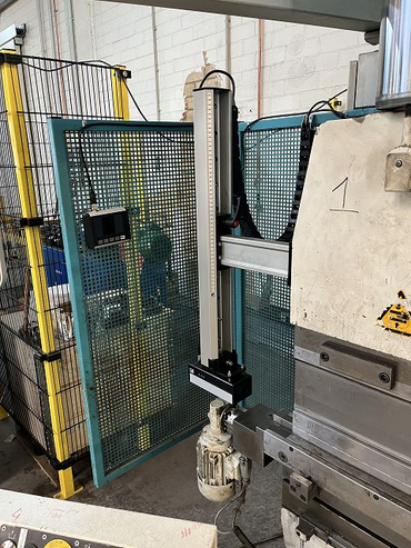#ehp #serviceistmehralsreparieren #umbau #retrofit #nachrüstung #sicherheitstechnik #steueurng #gesenkbiegepresse #elgo #schaltschrank #technik #elektrik #lazersafe