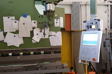 #ehp #serviceistmehralsreparieren #blechbearbeitungsmaschine #nachrüstung #umbau #retrofit #gesenkbiegepresse